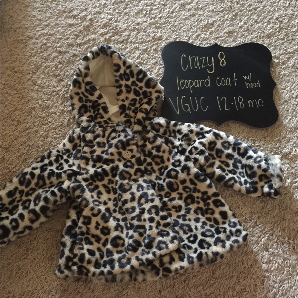 Crazy8 leopard coat